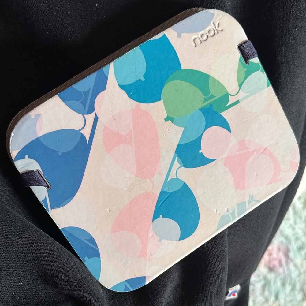 Nook eReader with Colorful Sunglasses Case